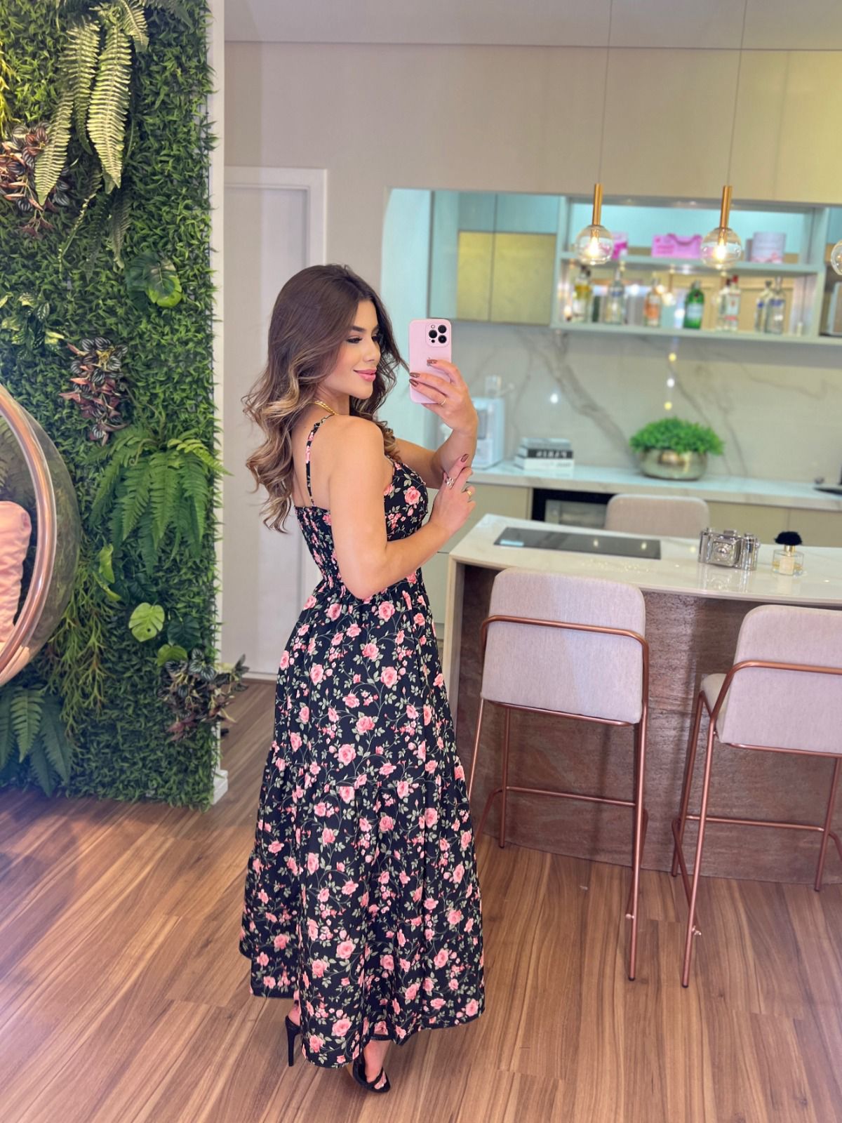 Vestido Preto Floral